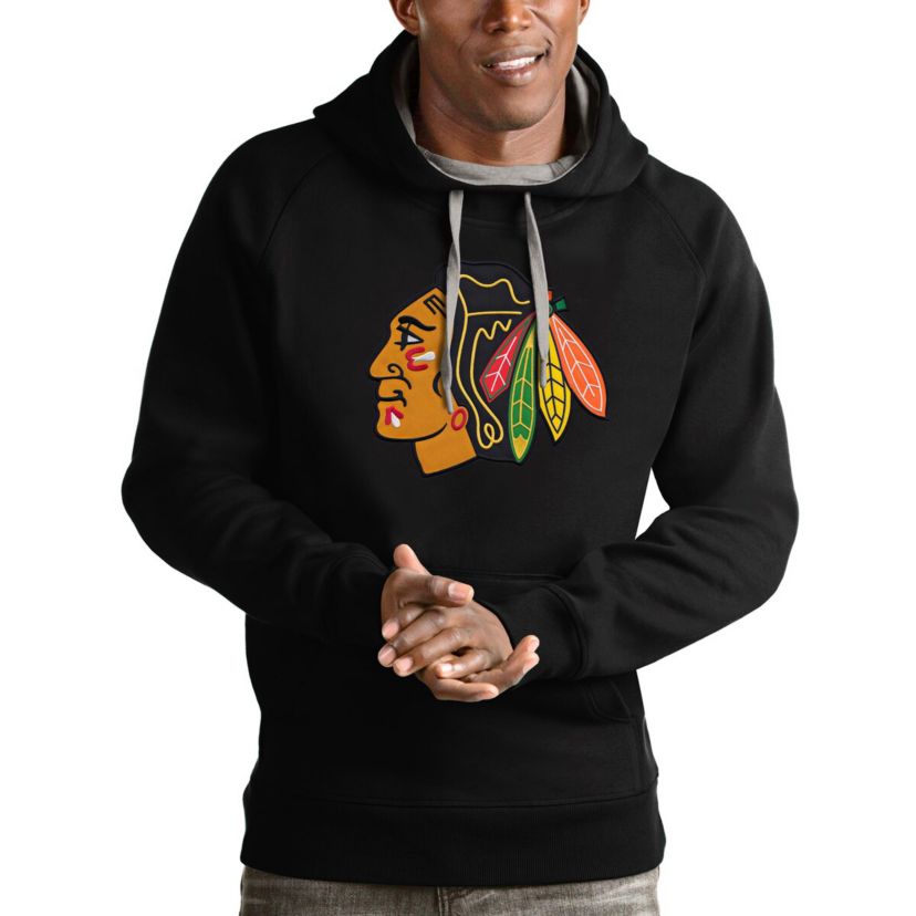 NHL Chicago Blackhawks Logo Victory Pullover Hoodie