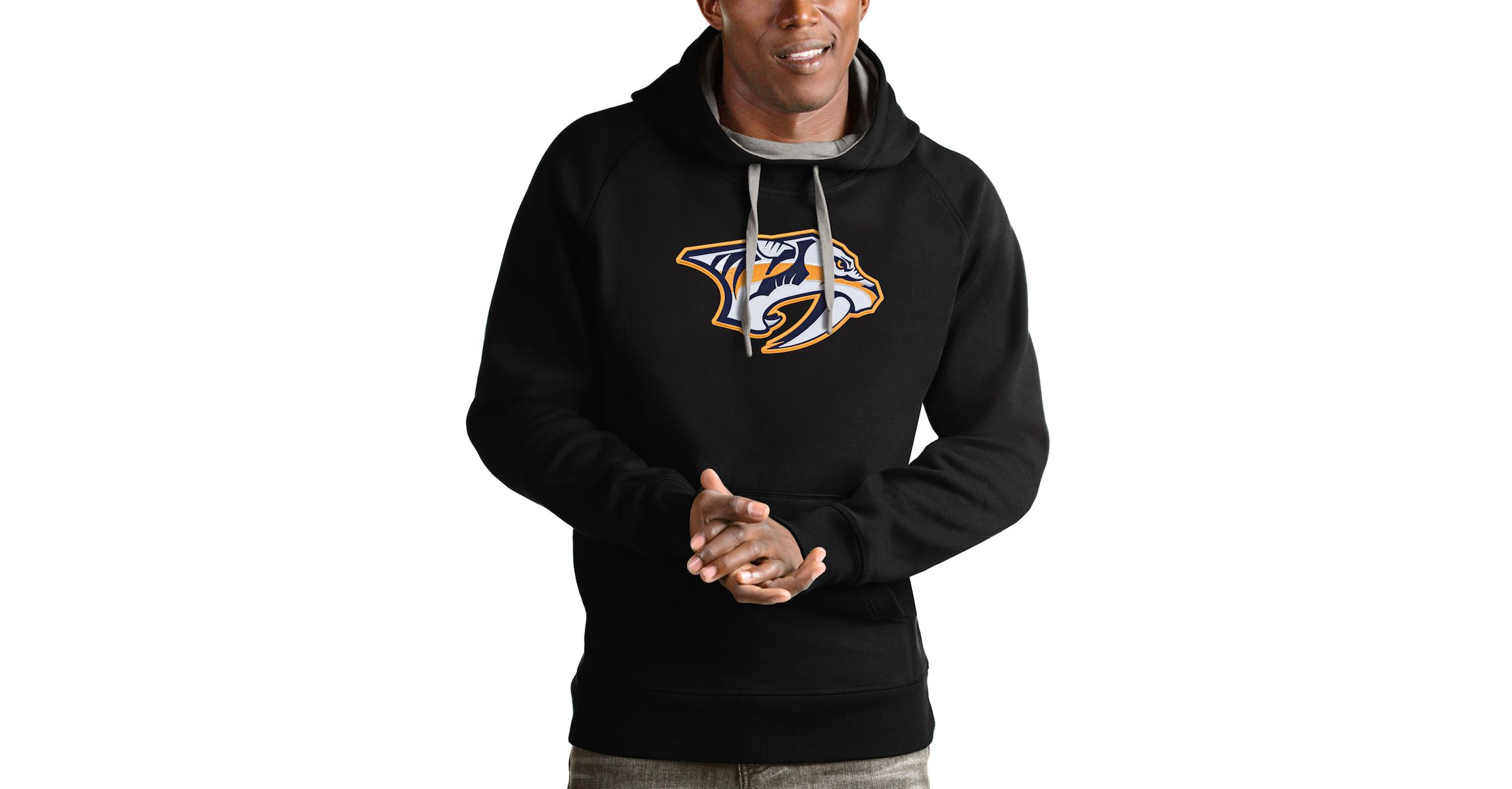 NHL Nashville Predators Logo Victory Pullover Hoodie