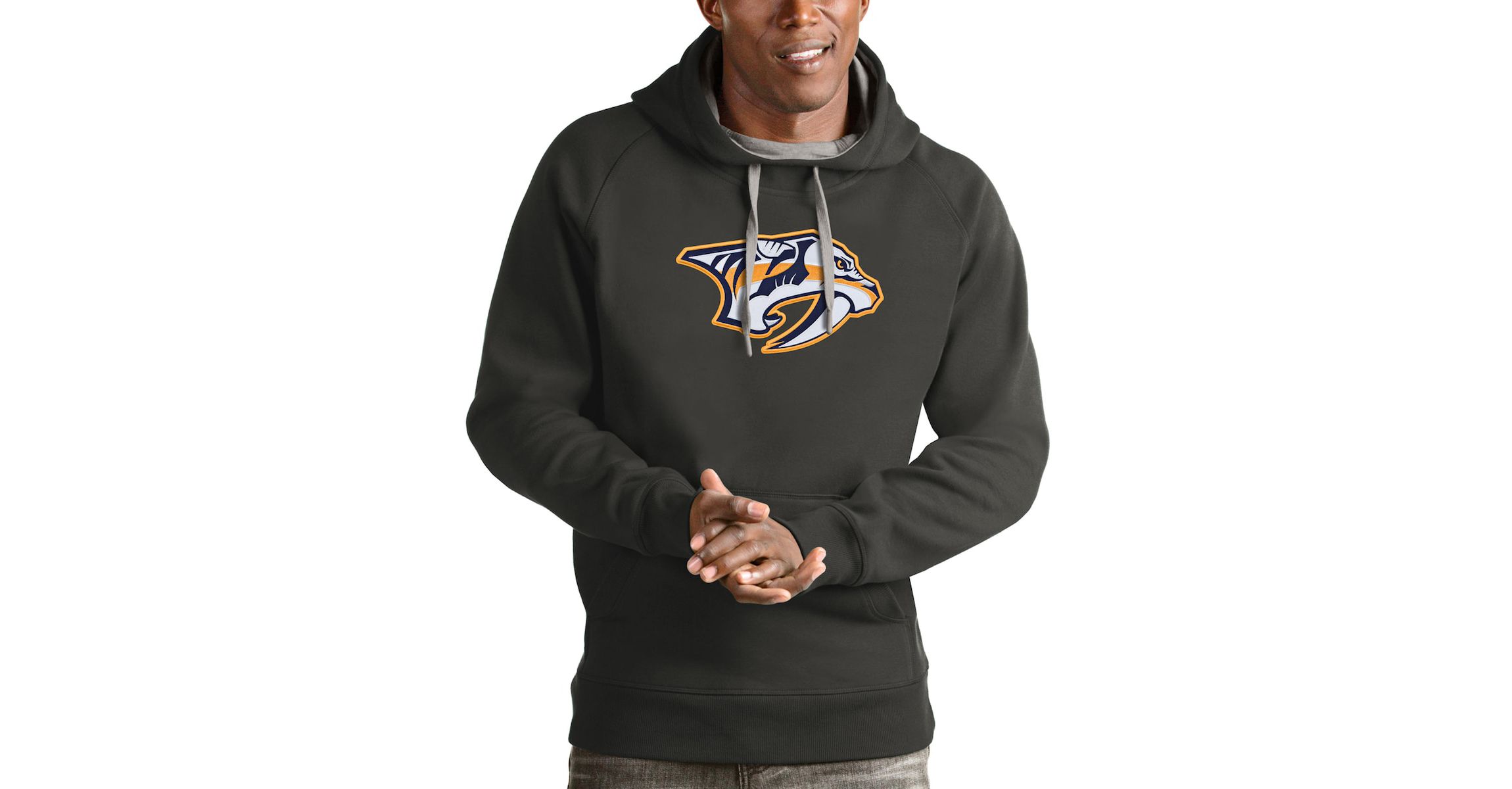 NHL Nashville Predators Logo Victory Pullover Hoodie