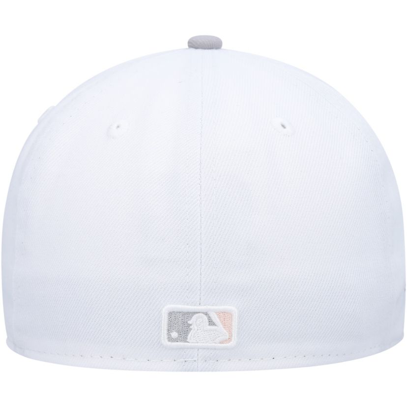 MLB White/Gray San Francisco Giants 2002 World Series Side Patch Undervisor 59FIFTY Fitted Hat