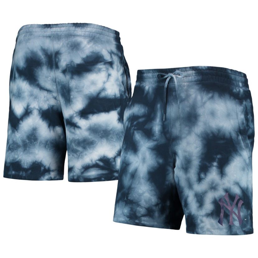 MLB New York Yankees Team Dye Shorts