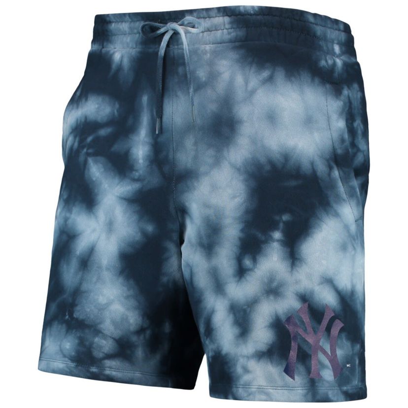 MLB New York Yankees Team Dye Shorts