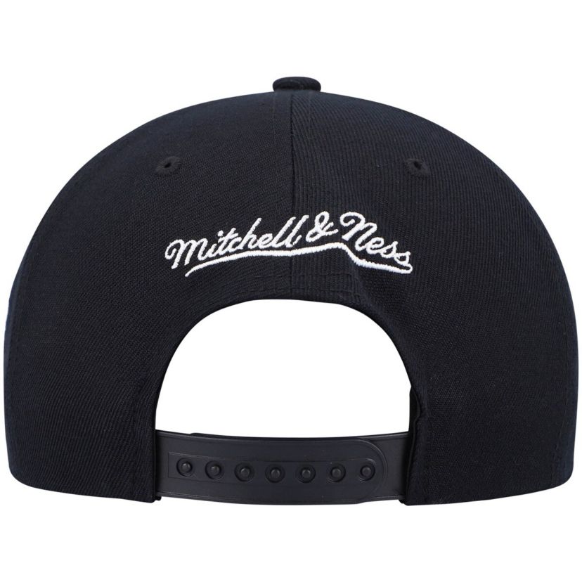 NBA Chicago Bulls Hardwood Classics Script 2.0 Snapback Hat