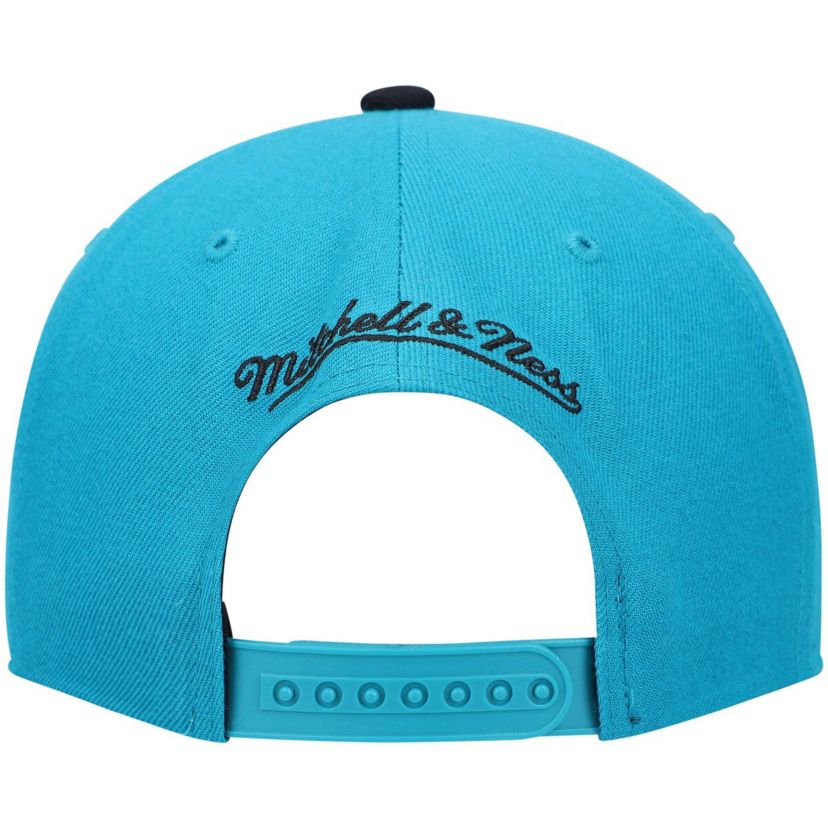 NBA Teal/Black Detroit Pistons Hardwood Classics Team Two-Tone 2.0 Snapback Hat