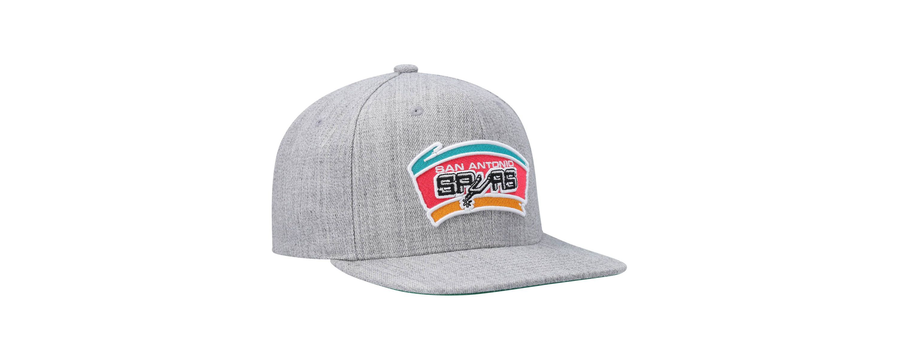 NBA Heathered San Antonio Spurs Hardwood Classics Team 2.0 Snapback Hat