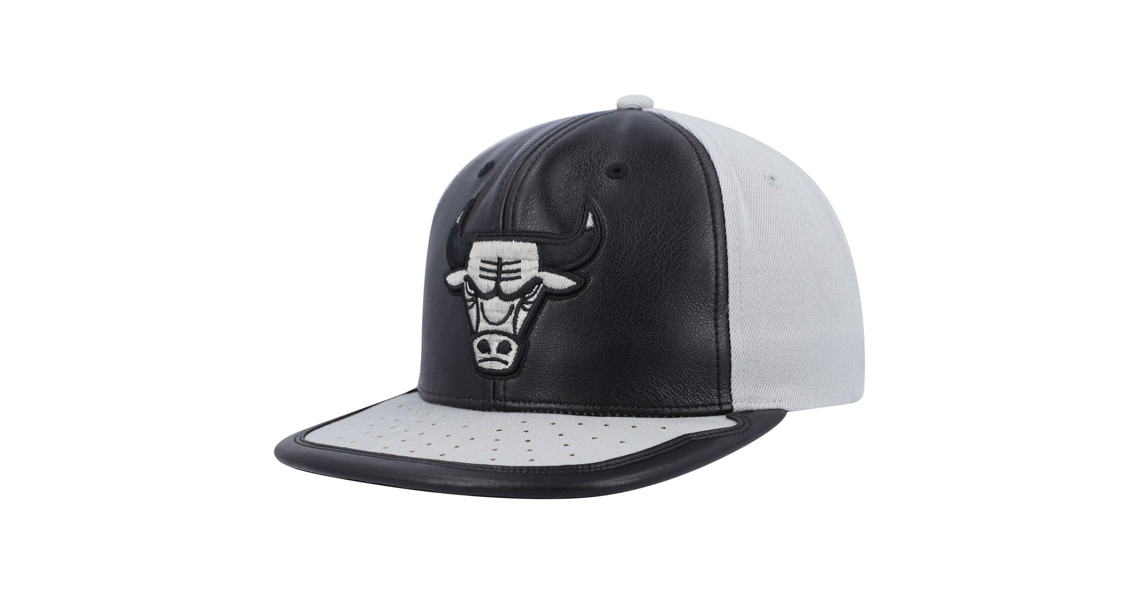 NBA Black/Gray Chicago Bulls Day One Snapback Hat