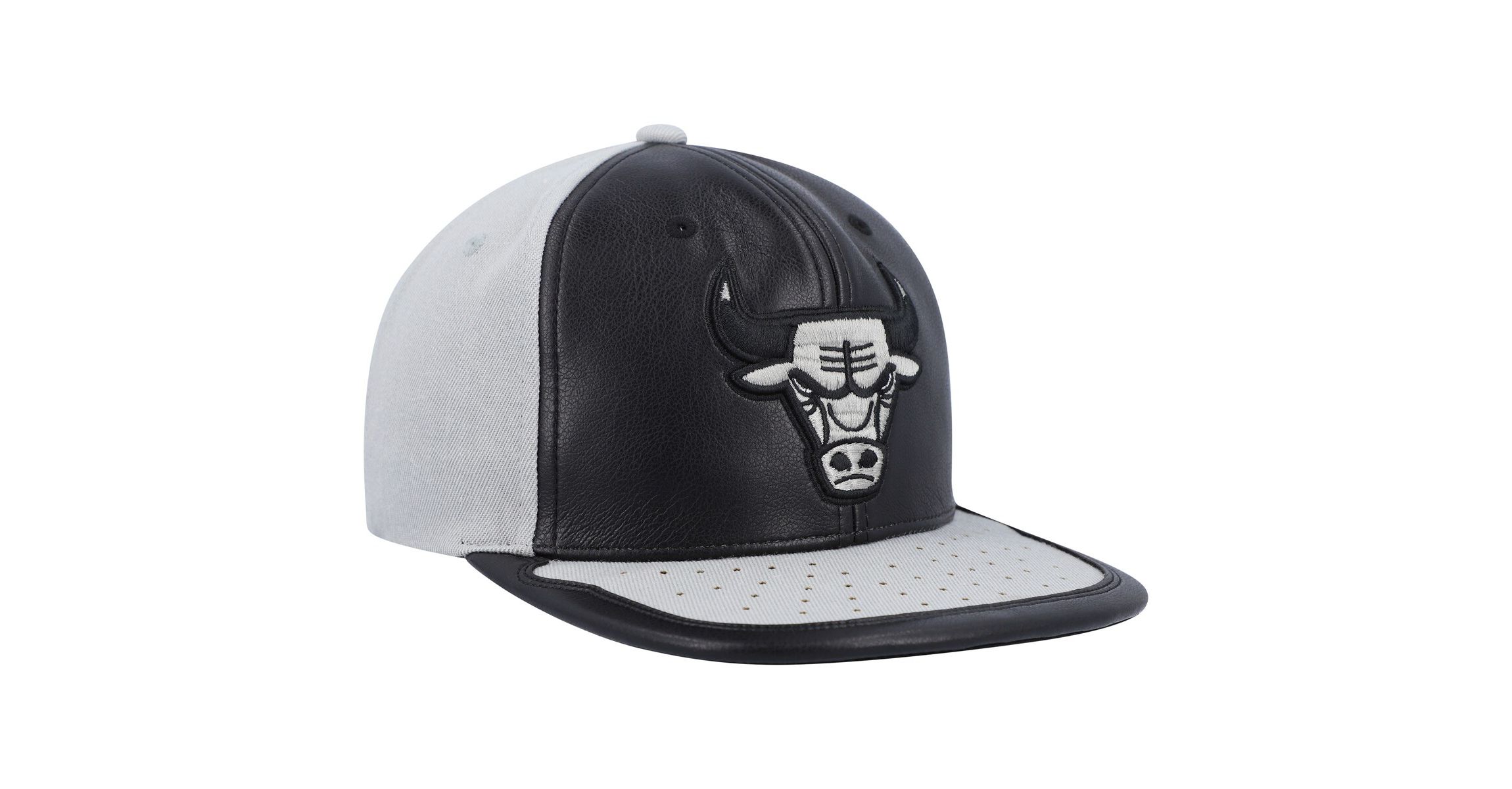 NBA Black/Gray Chicago Bulls Day One Snapback Hat