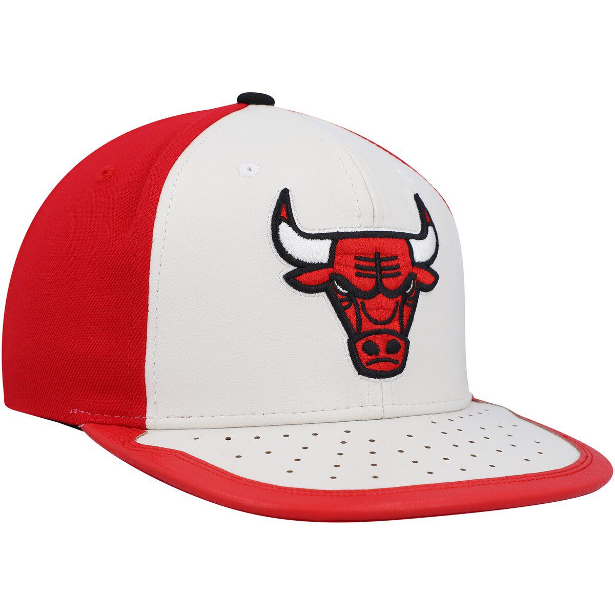 NBA White/Red Chicago Bulls Day One Snapback Hat