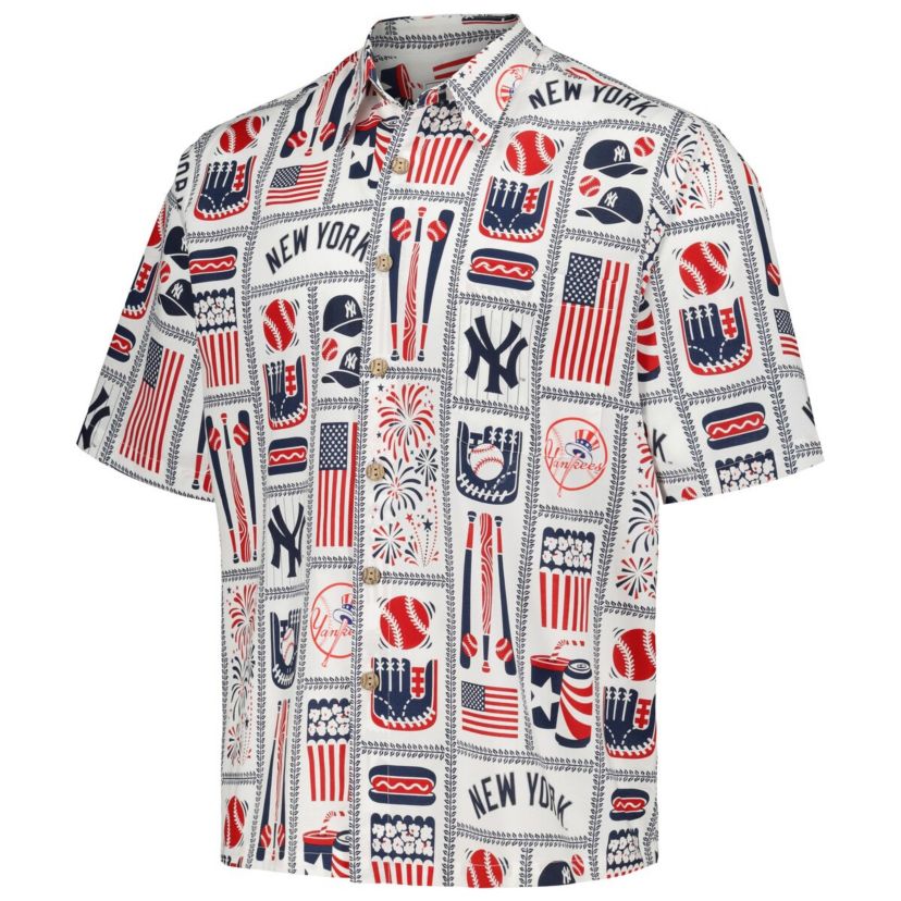 MLB New York Yankees Americana Button-Up Shirt