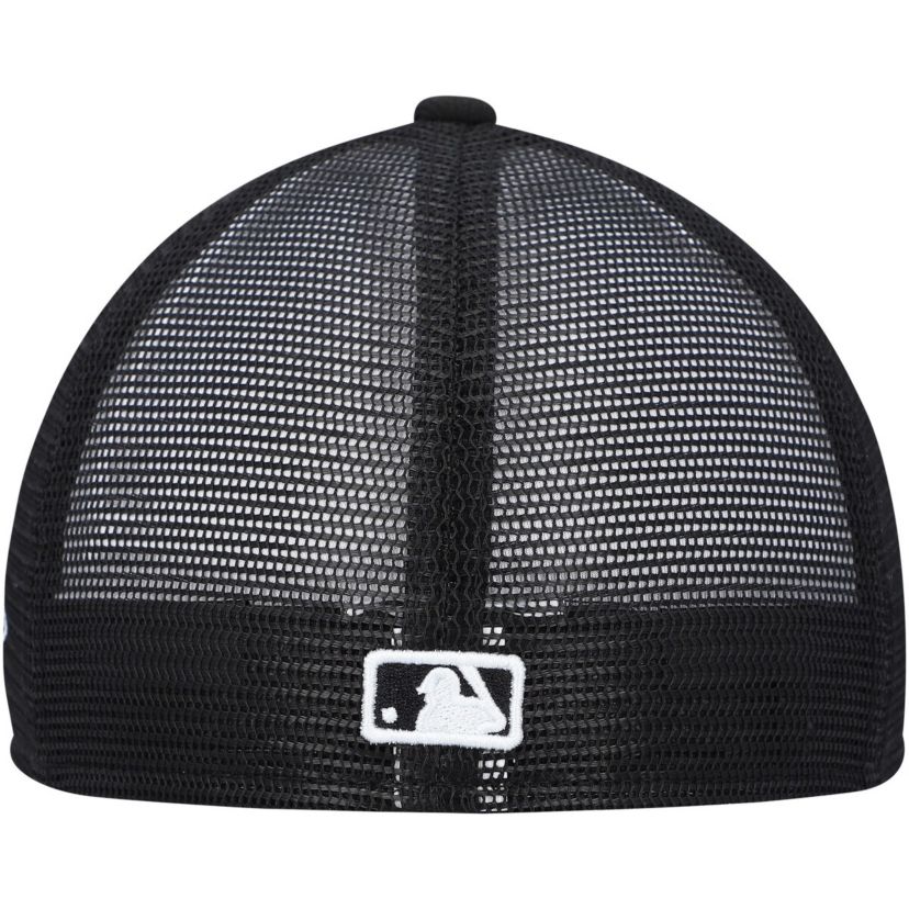 MLB White/Navy Cleveland Guardians 2023 On-Field Batting Practice 59FIFTY Fitted Hat