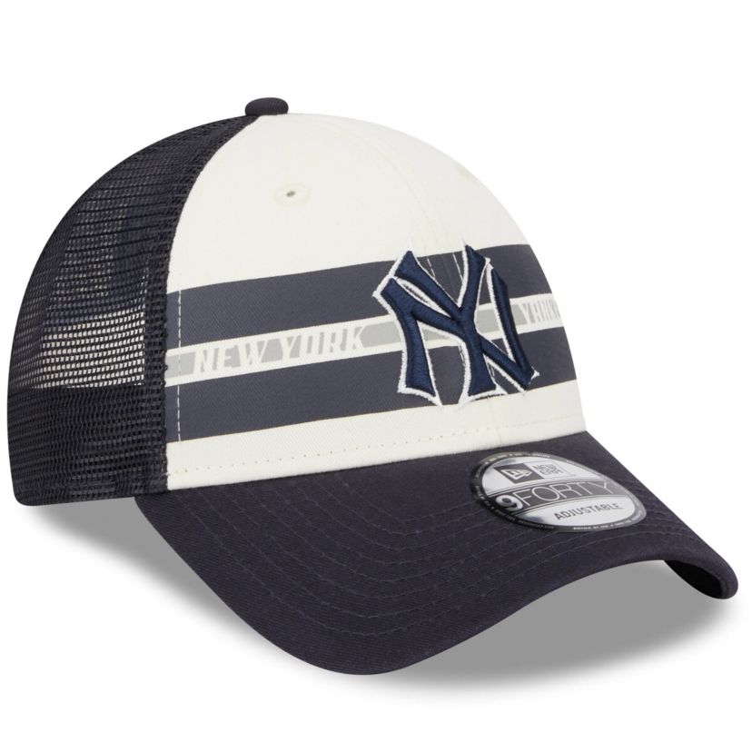 MLB White/Navy New York Yankees Team Stripe Trucker 9FORTY Snapback Hat