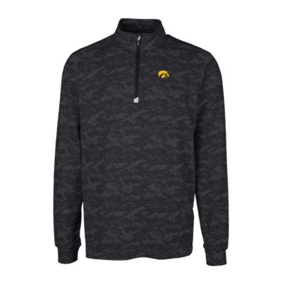 NCAA Iowa Hawkeyes Traverse Print Stretch Quarter-Zip Pullover Top