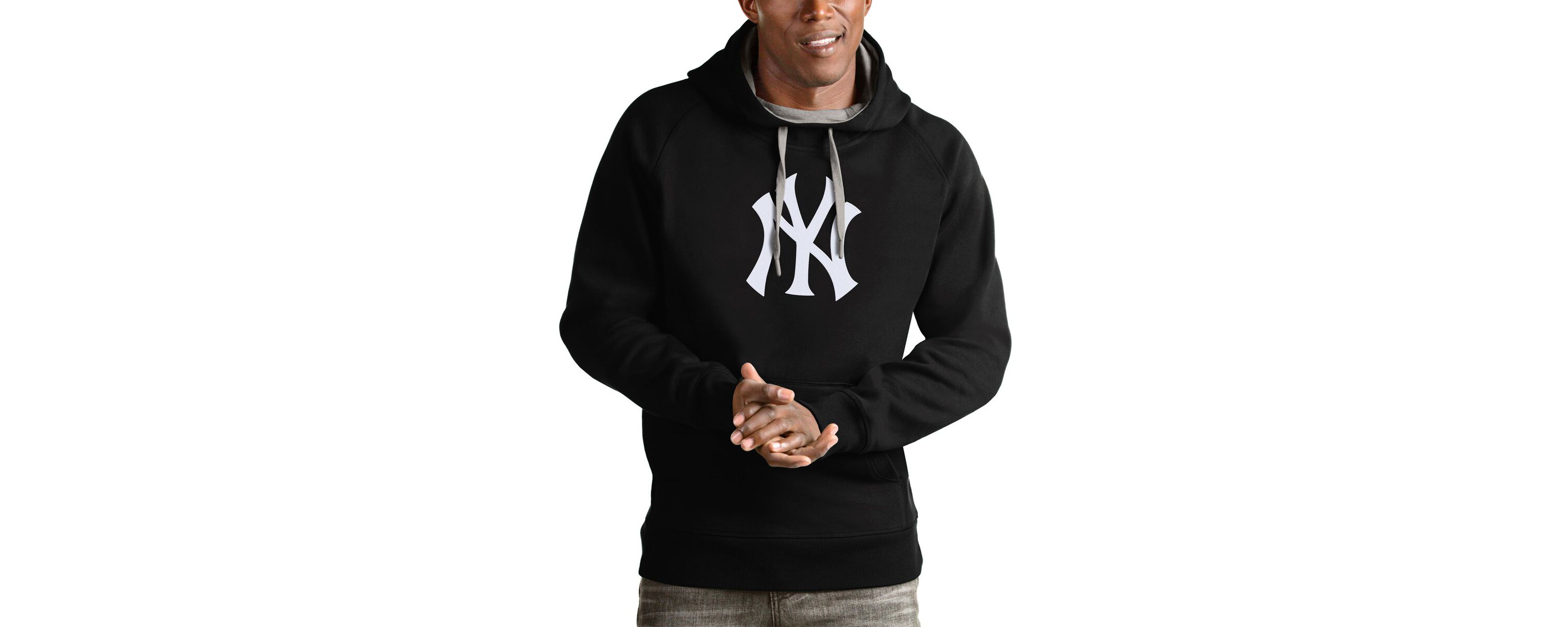 MLB New York Yankees Victory Pullover Team Logo Hoodie
