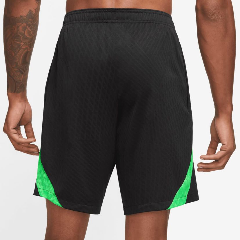 International Clubs Nike Liverpool 2023/24 Strike Performance Shorts