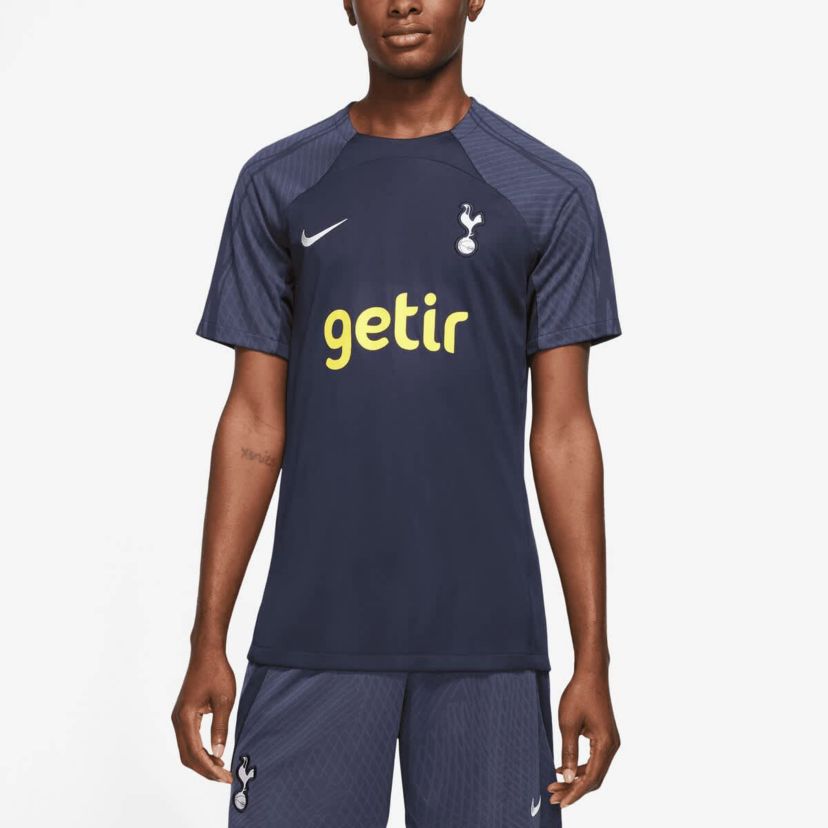 International Clubs Nike Tottenham Hotspur 2023/24 Strike Training Top