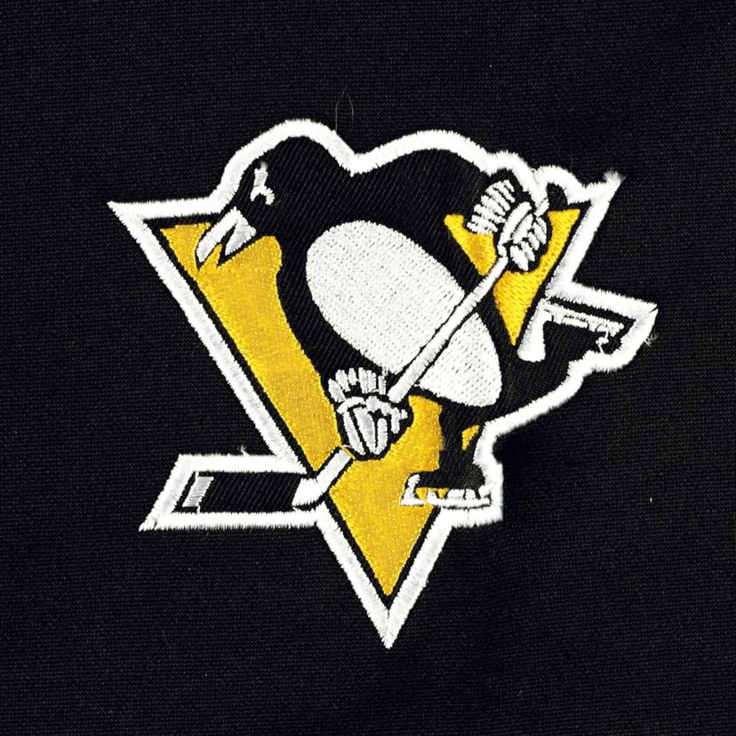 NHL Fanatics Sidney Crosby Pittsburgh Penguins Big & Tall Captain Patch Name & Number Pullover Hoodie