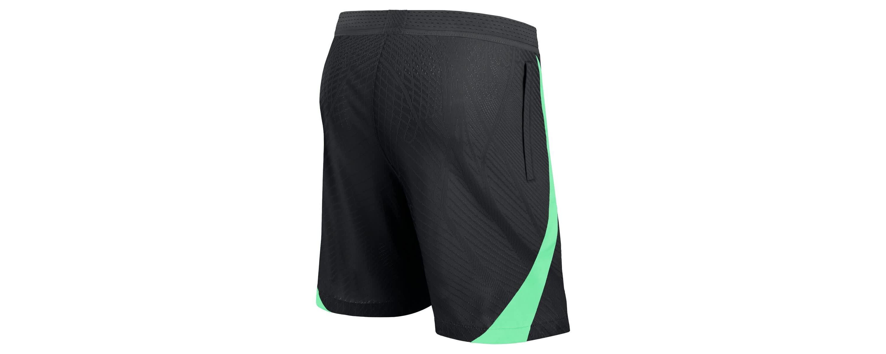 International Clubs Nike Liverpool 2023/24 Strike Elite Performance Shorts
