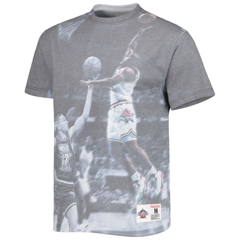 NBA Golden State Warriors Above the Rim Graphic T-Shirt