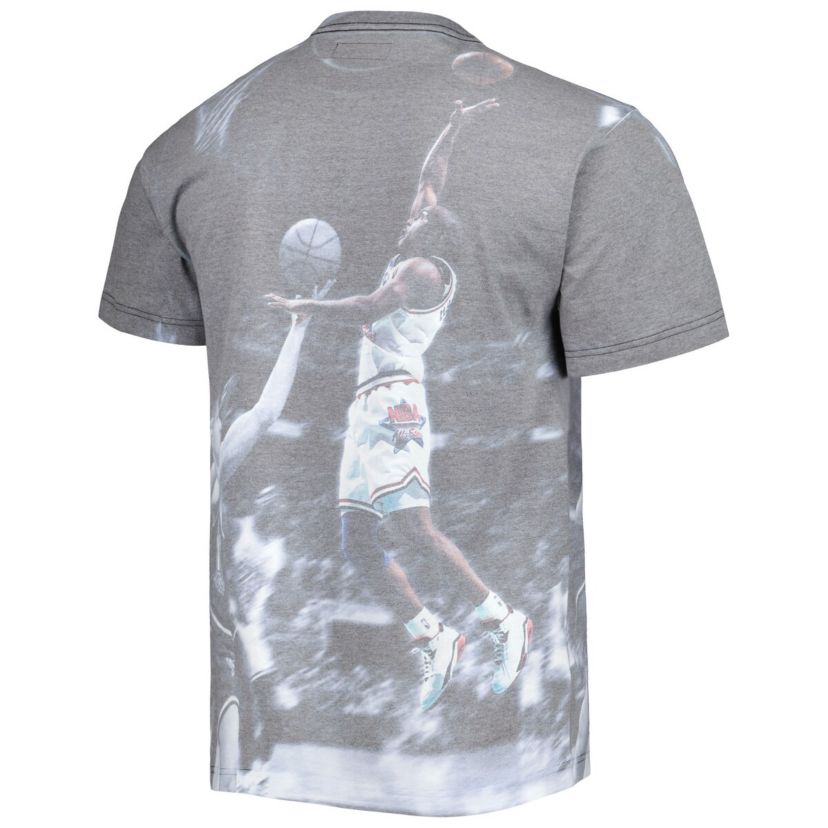 NBA Golden State Warriors Above the Rim Graphic T-Shirt