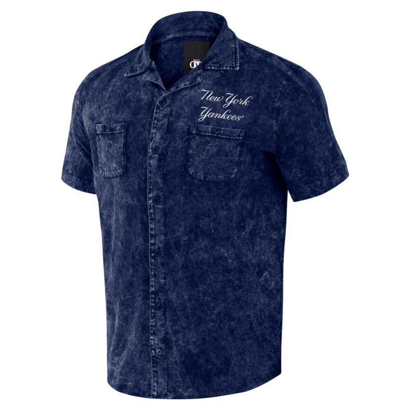 MLB New York Yankees Team Color Button-Up Shirt