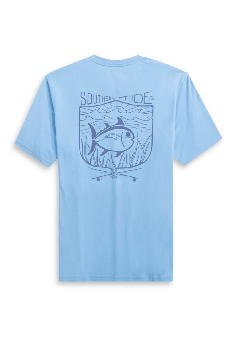 Short Sleeve Swimming Fish Graphic T-Shirt 