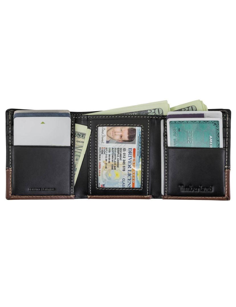 Hunter trifold