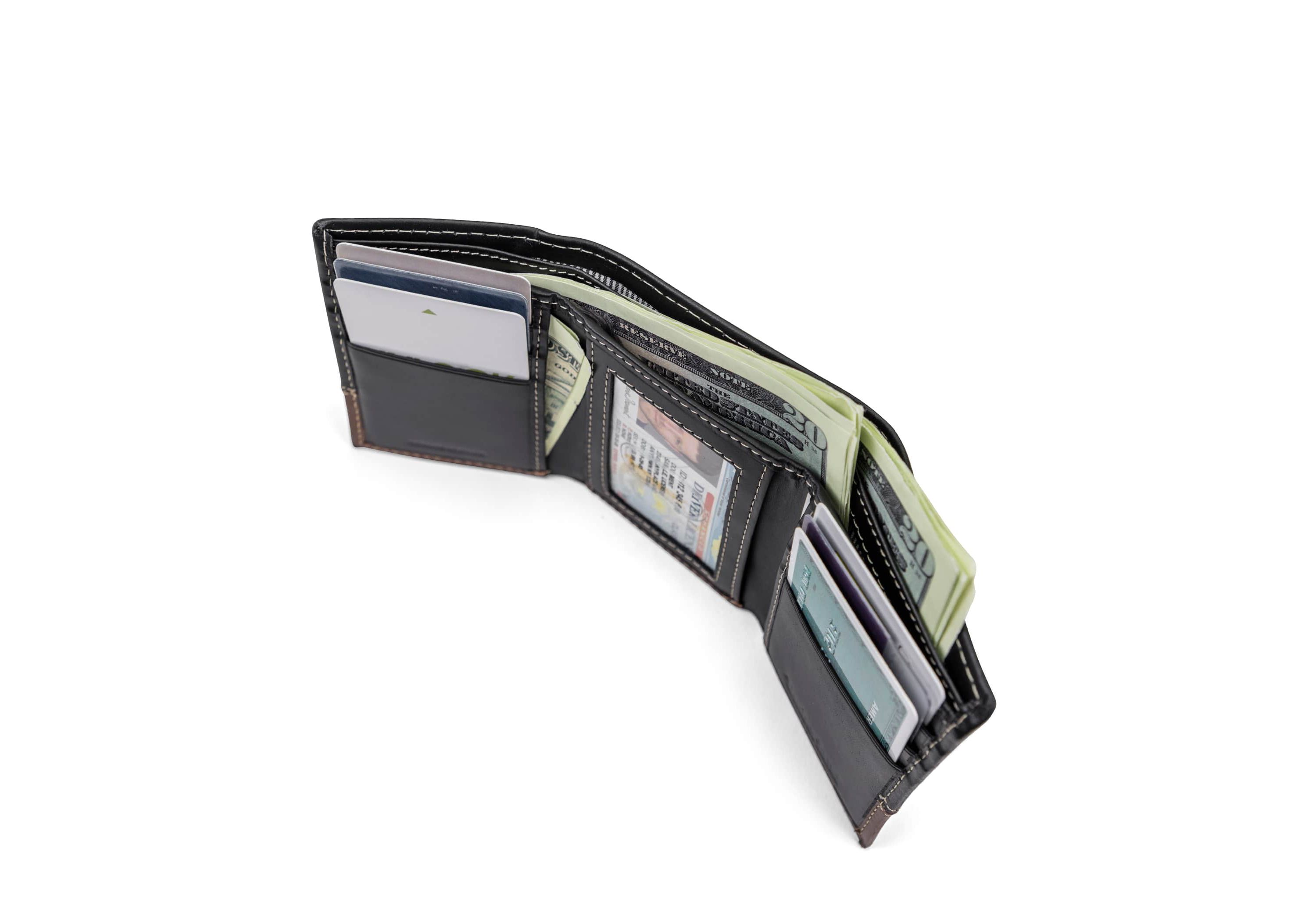 Hunter trifold