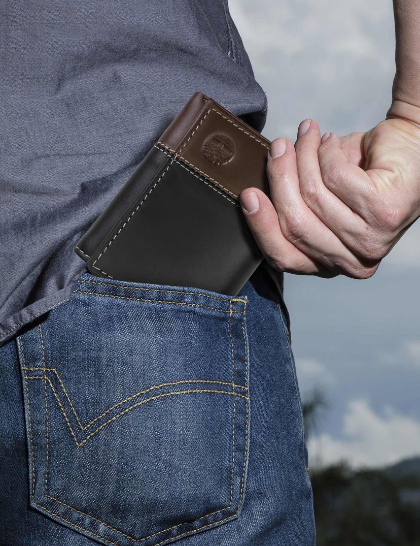Hunter trifold