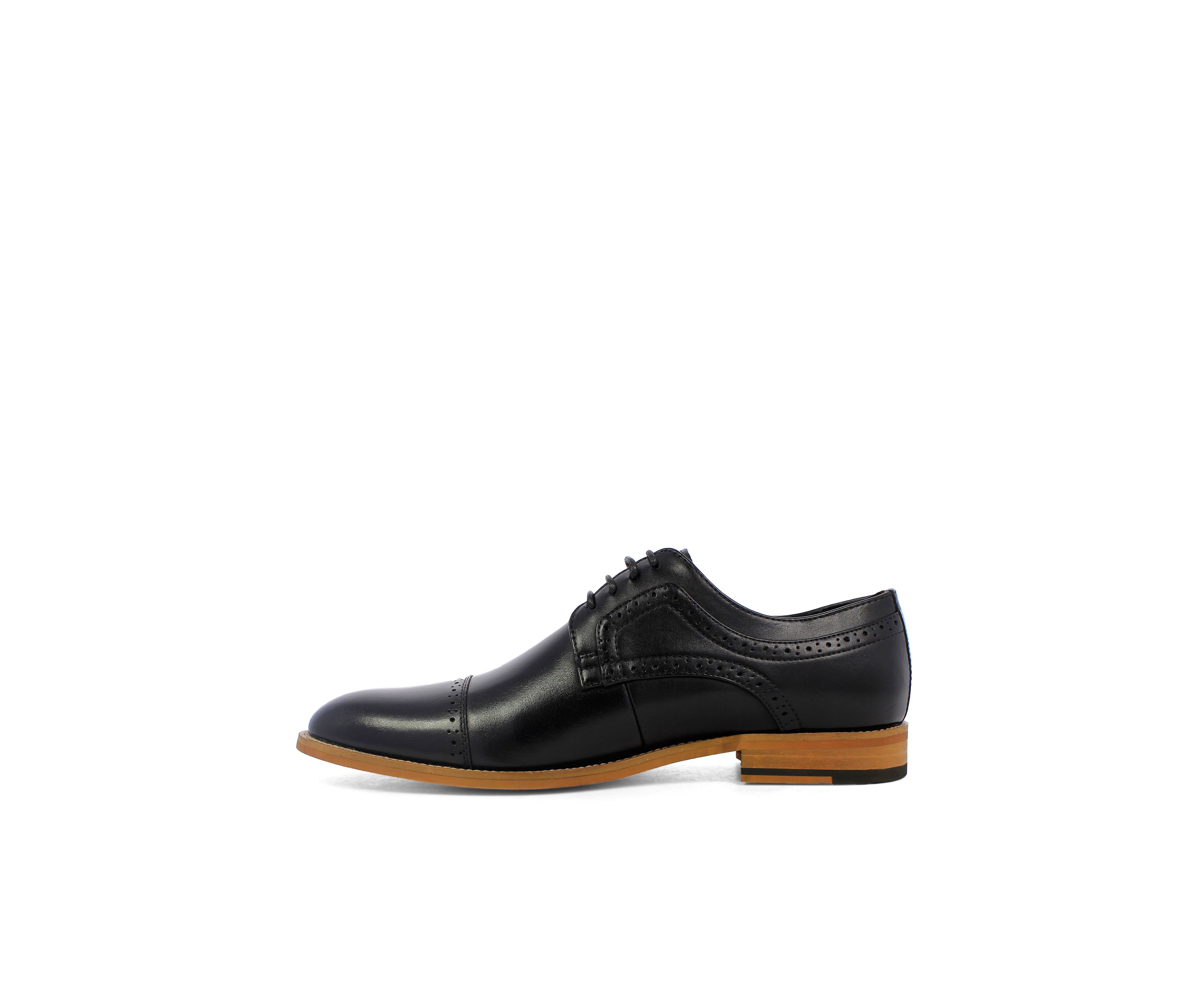 Dickinson Lace Up Oxford
