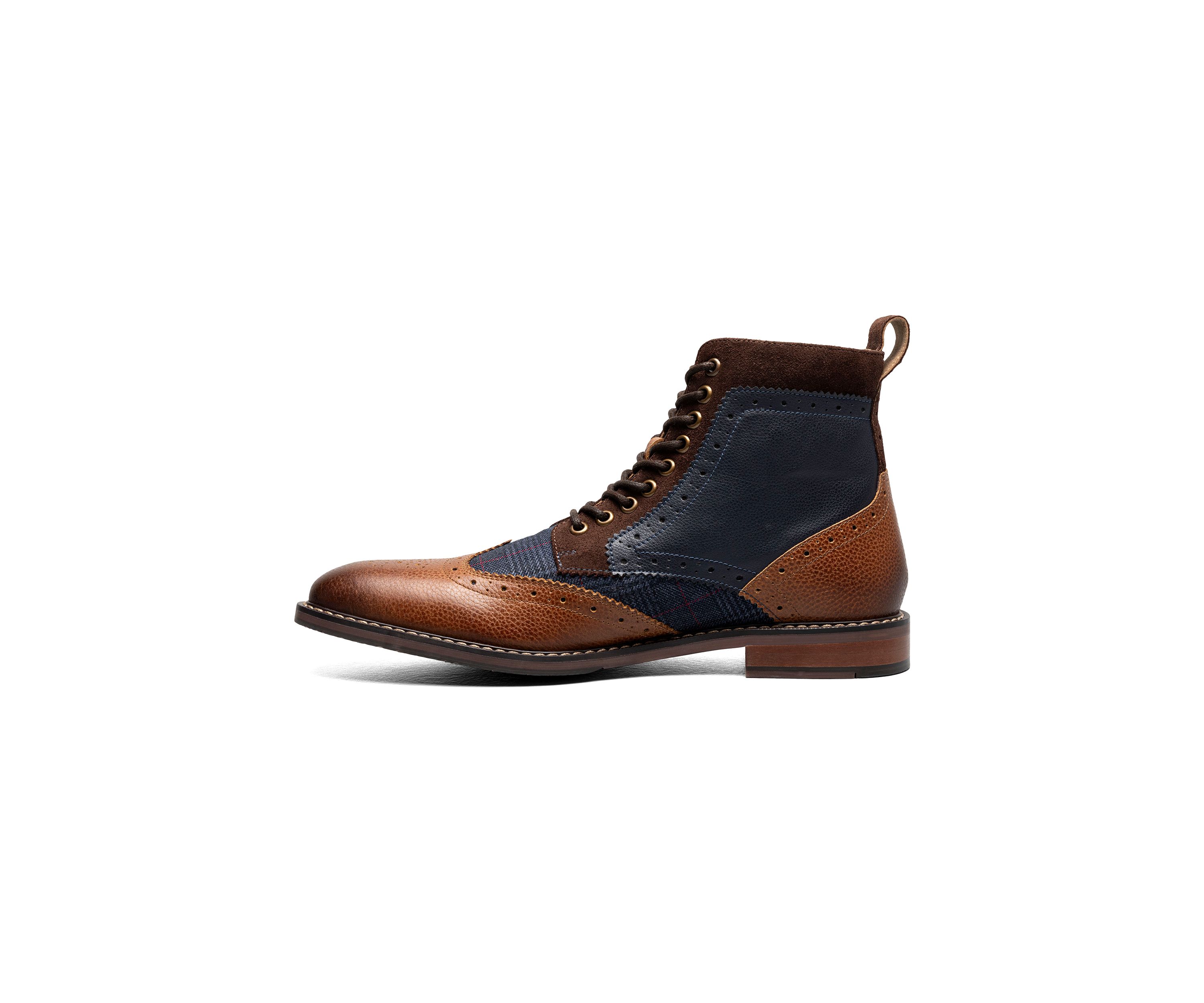 Finnegan Wingtip Lace Boots