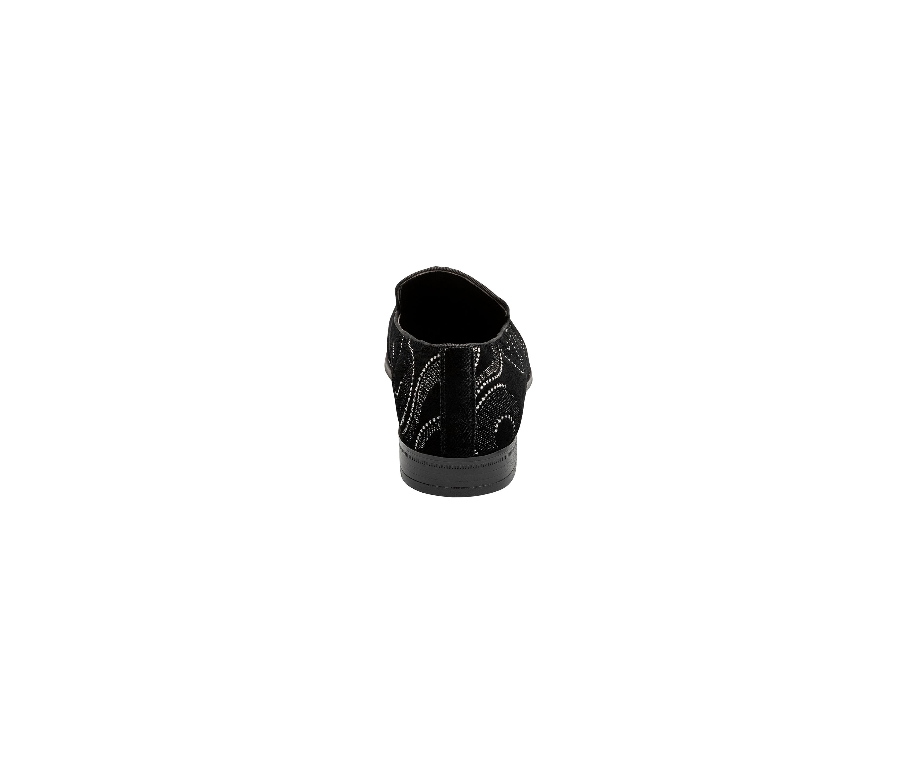 Swainson Plain Toe Embroidered Slip On Loafers