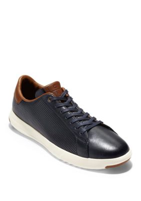 belk white shoes