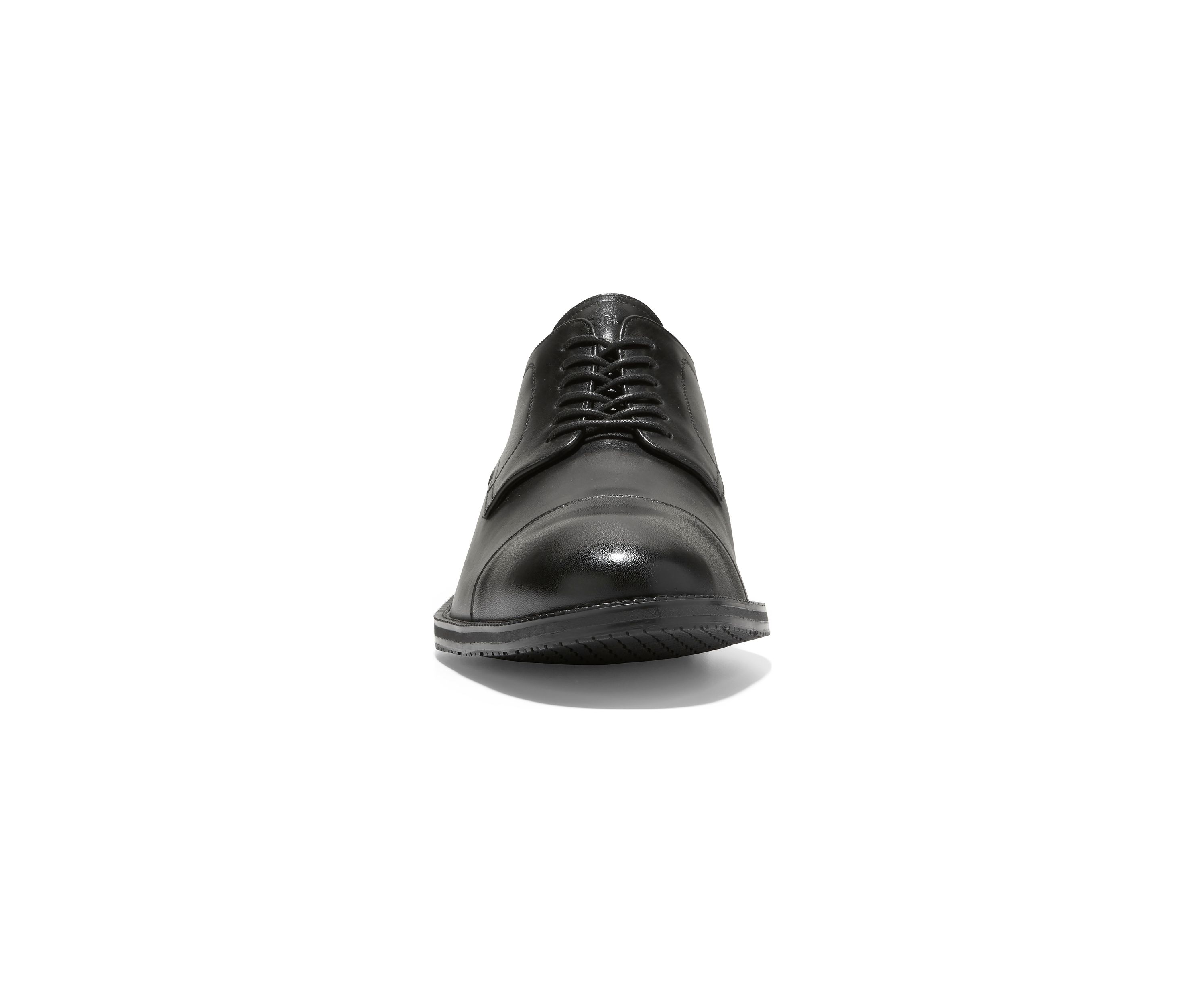 Modern Essentials Cap Toe Oxfords