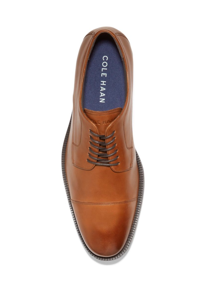 Modern Essentials Cap Toe Oxfords