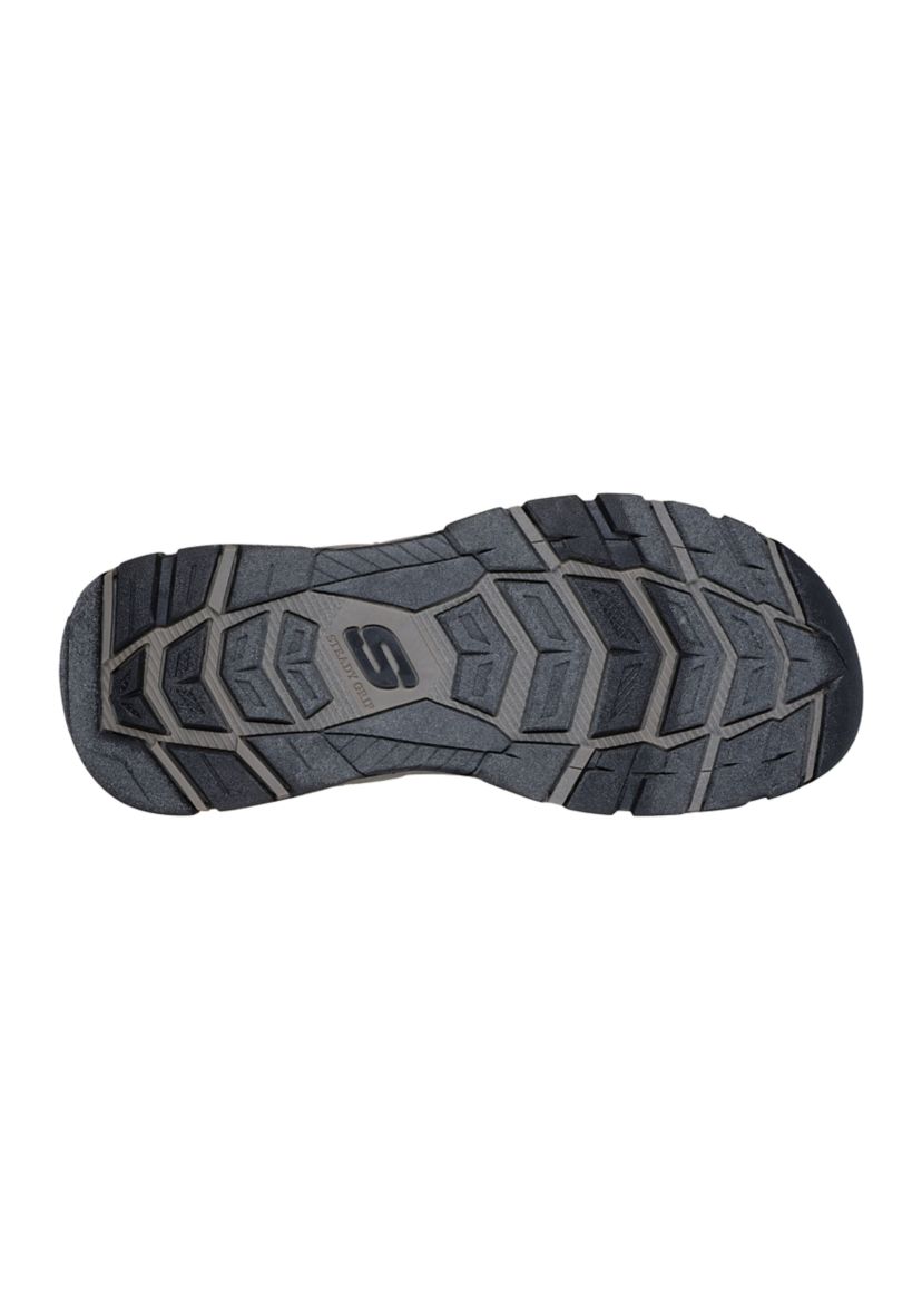 Mens Slip-ins: Relaxed Fit Tresmen Sneakers - Reece
