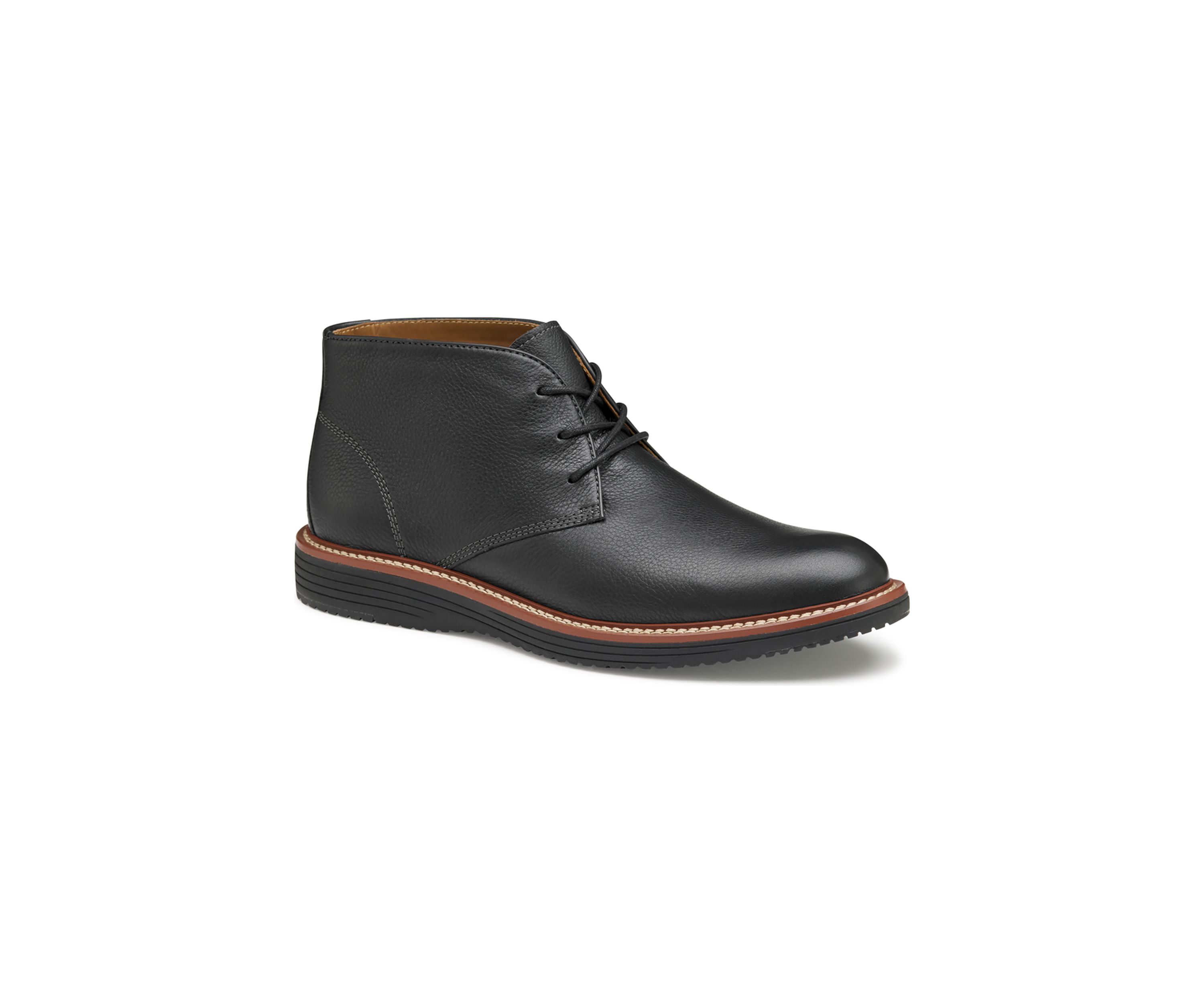 Upton Chukka Boots