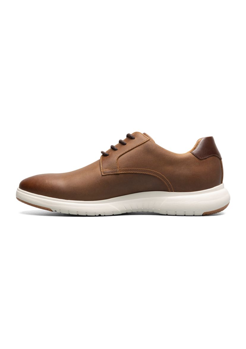 Dash Plain Toe Oxfords