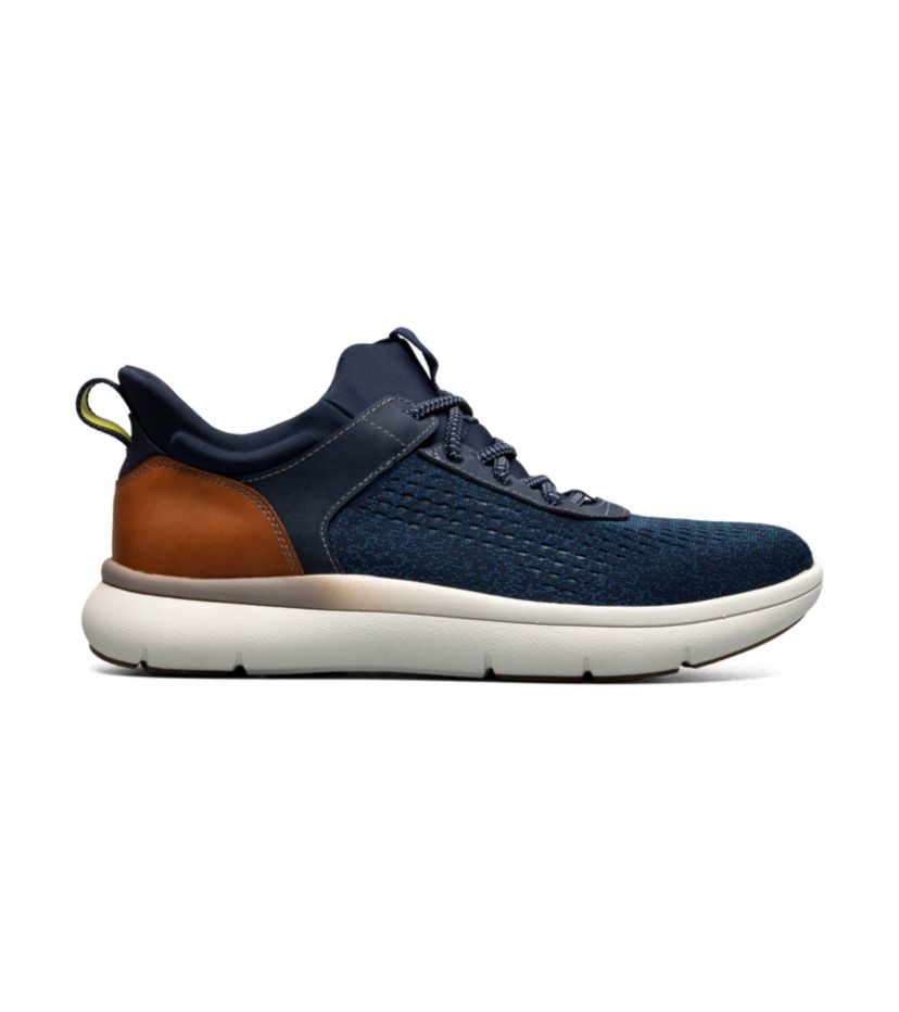 Fleet Knit Elastic Lace Sneaker