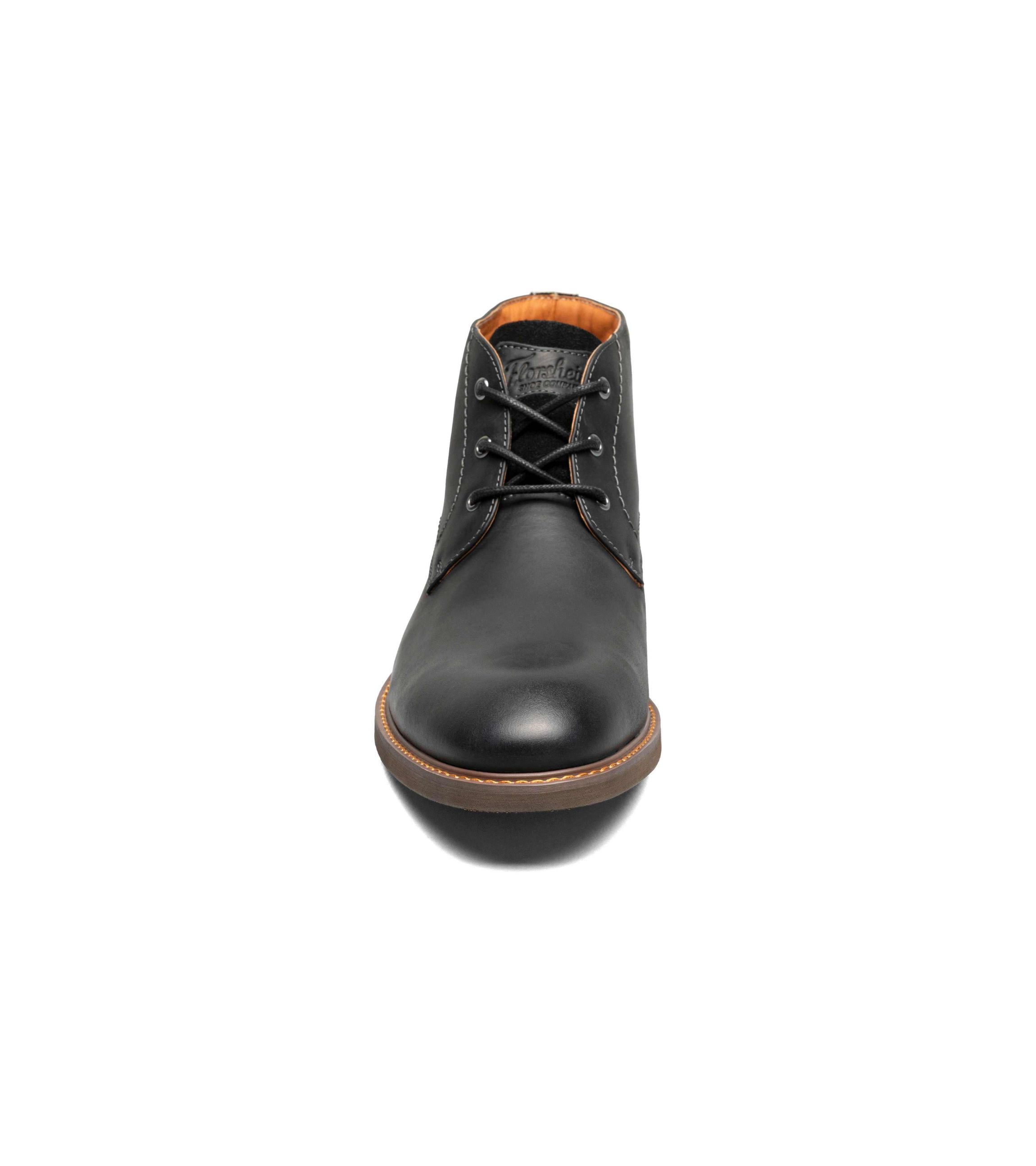 Lodge Plain Toe 3 Eye Chukka Boot