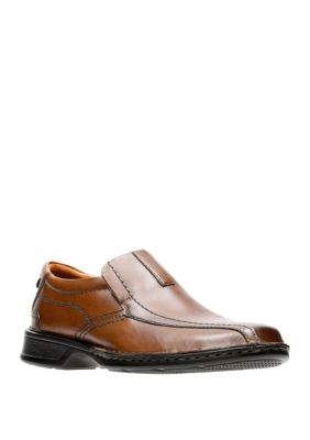 Clarks escalade best sale