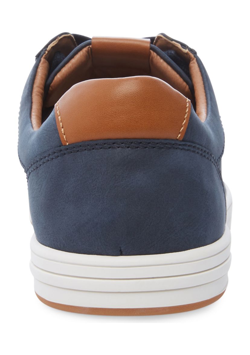 Blitto Sneakers