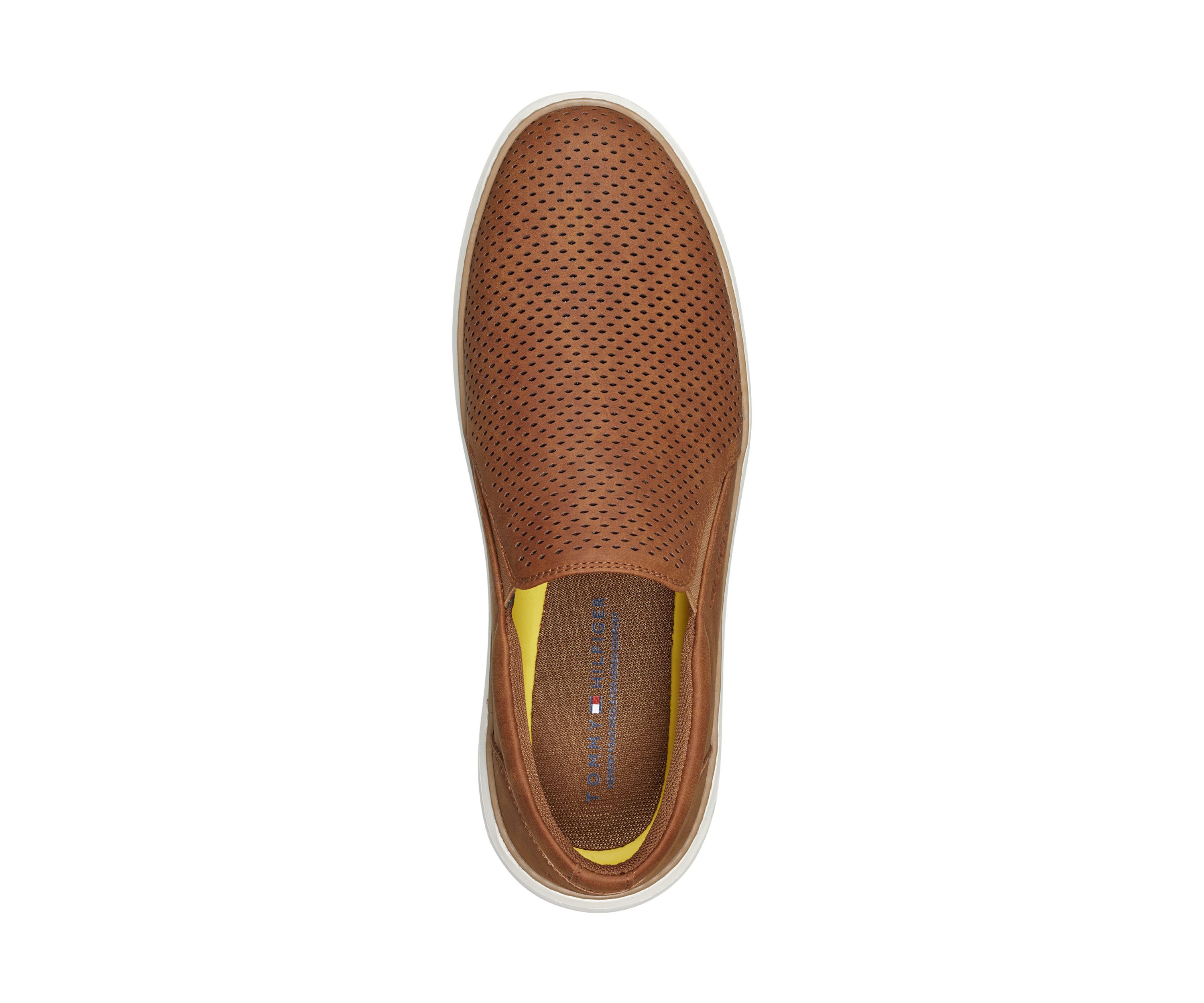 Hazen Sneakers