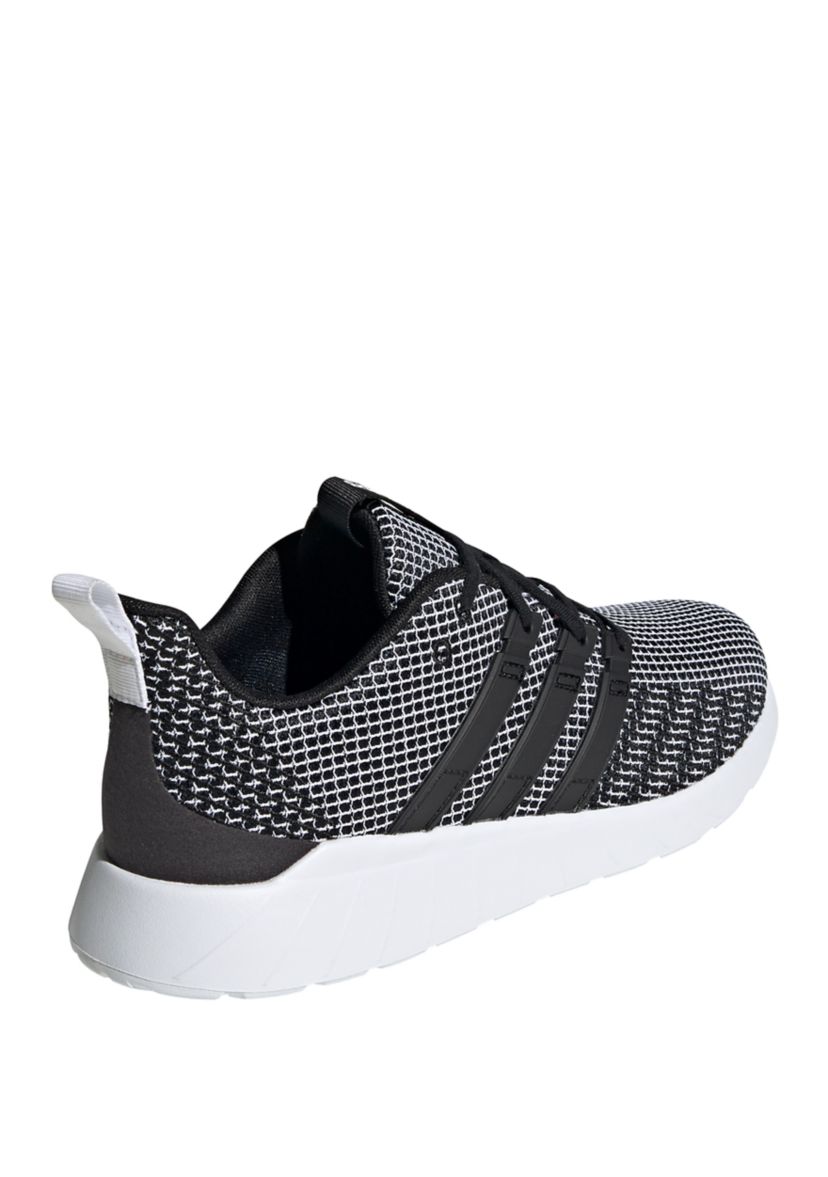 Questar Flow Sneakers