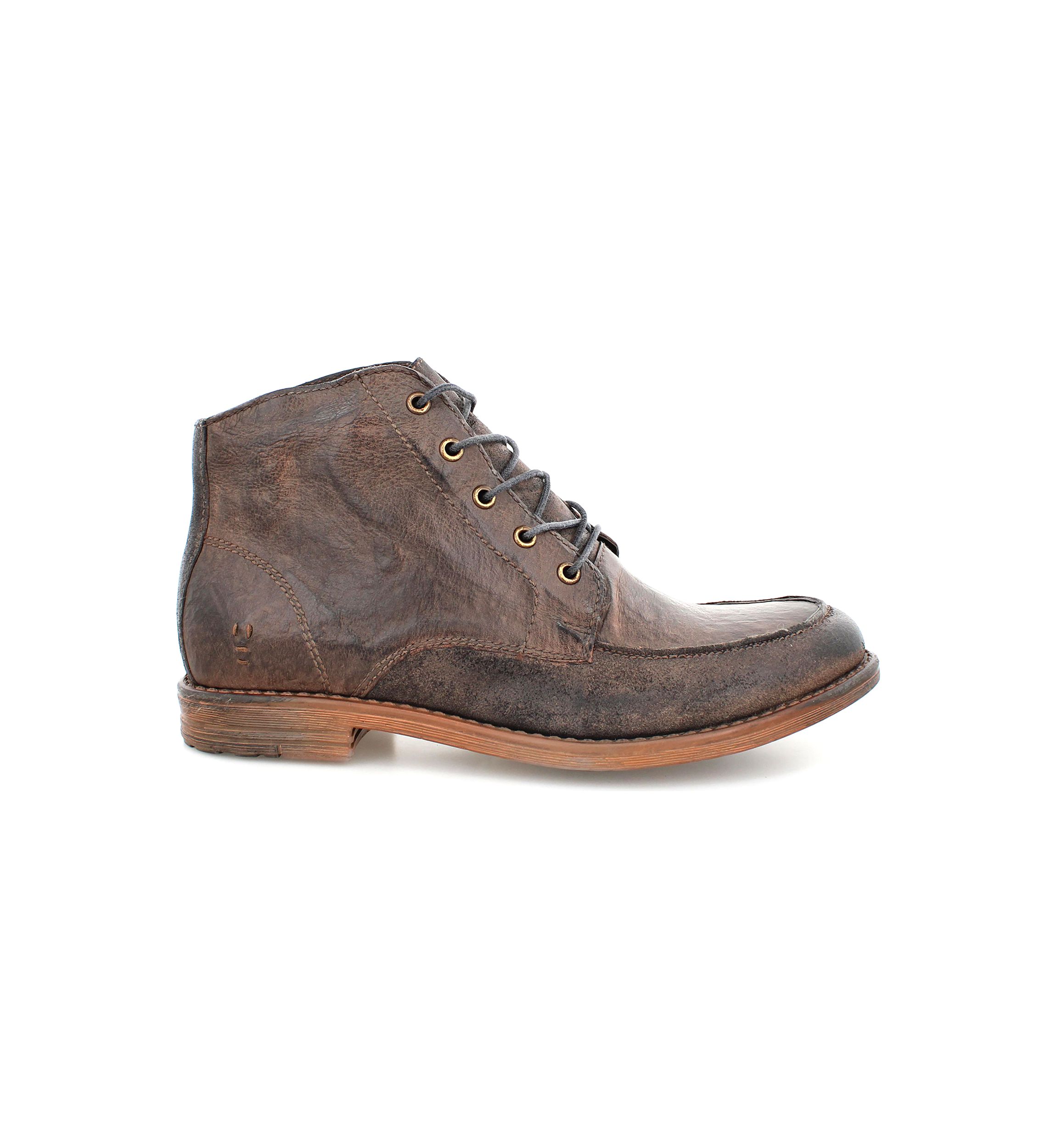 Cass Chukka Boots