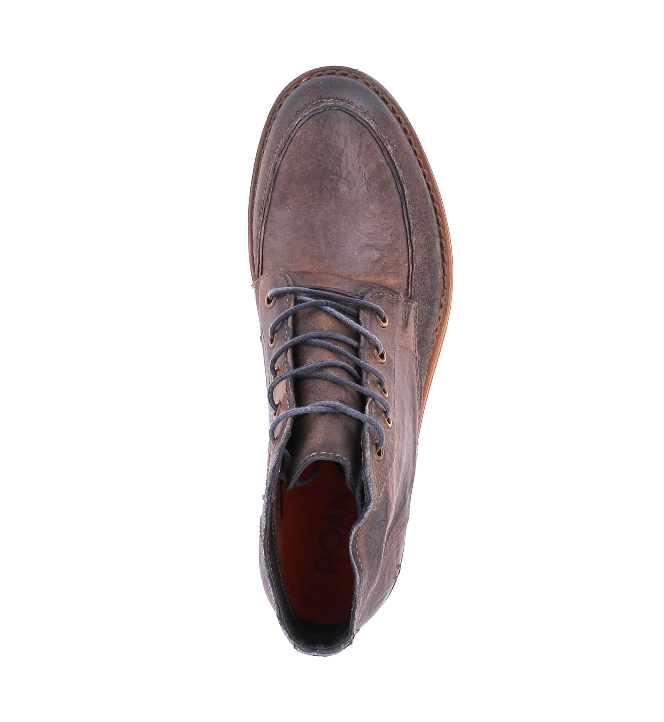 Cass Chukka Boots