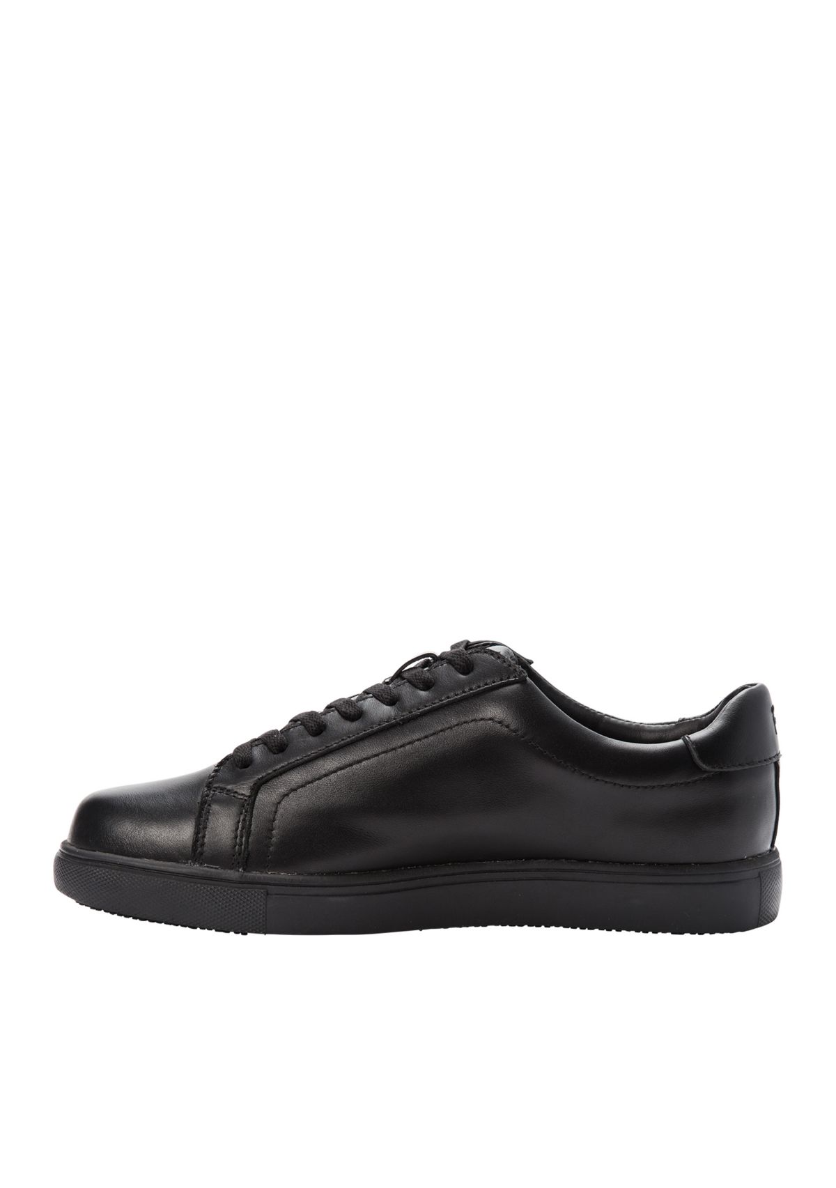 Ozzie Sneaker