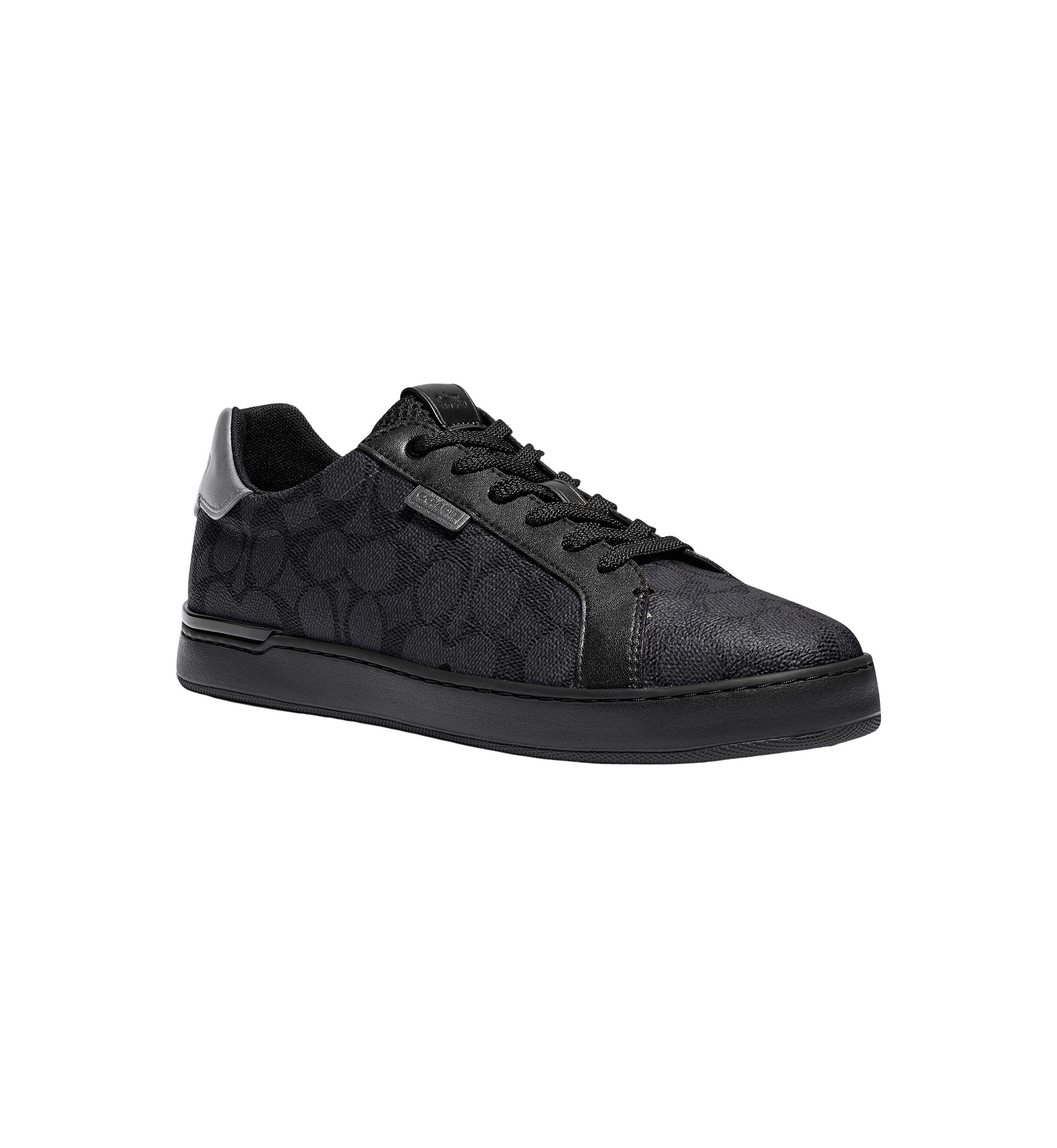   Lowline Low Top Sneaker 