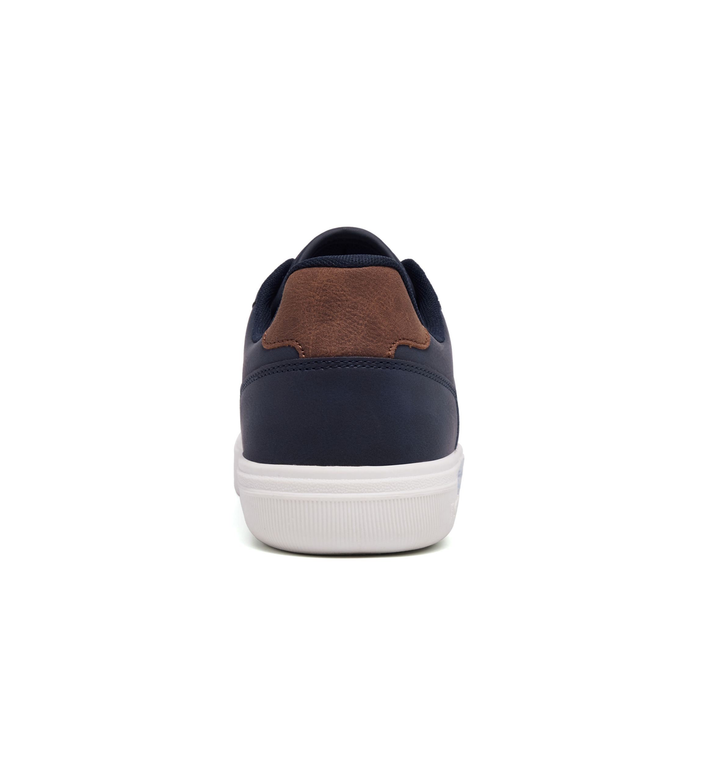 Carter Sneakers