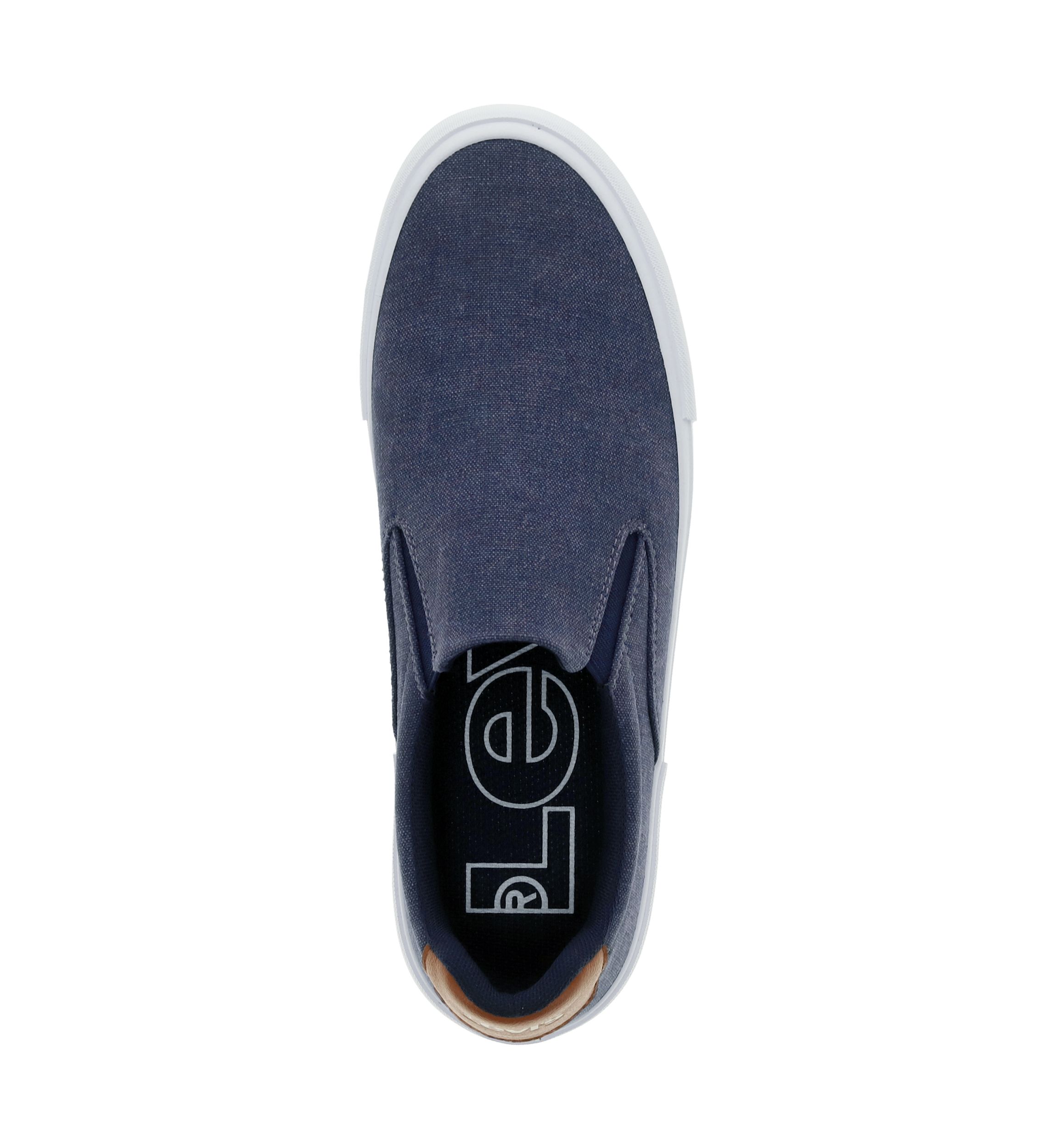 Wes Slip On Sneakers