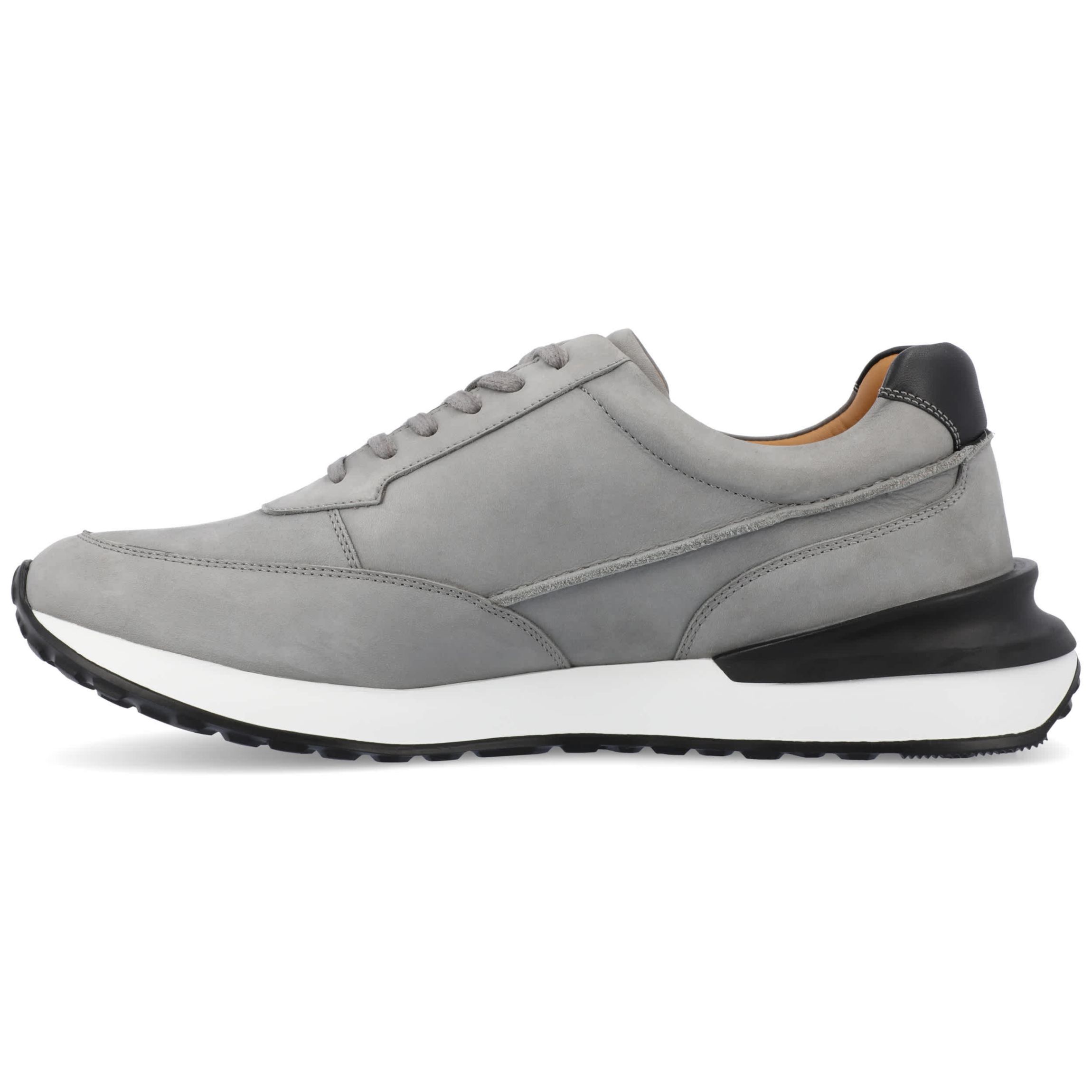 Lowe Sneakers